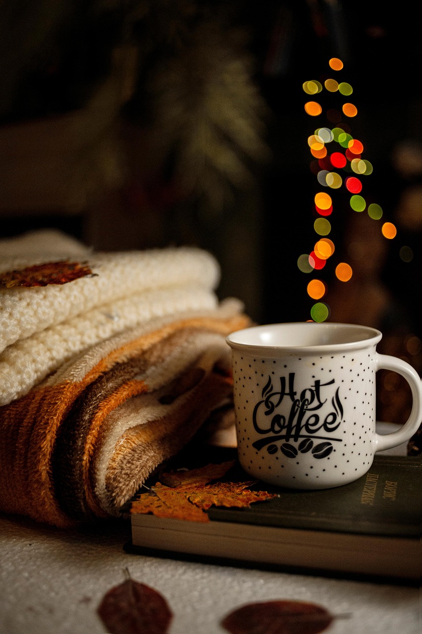 entdecken sie eine gemütliche atmosphäre, die zum entspannen und wohlfühlen einlädt. tauchen sie ein in ein behagliches ambiente, perfekt für unvergessliche momente.