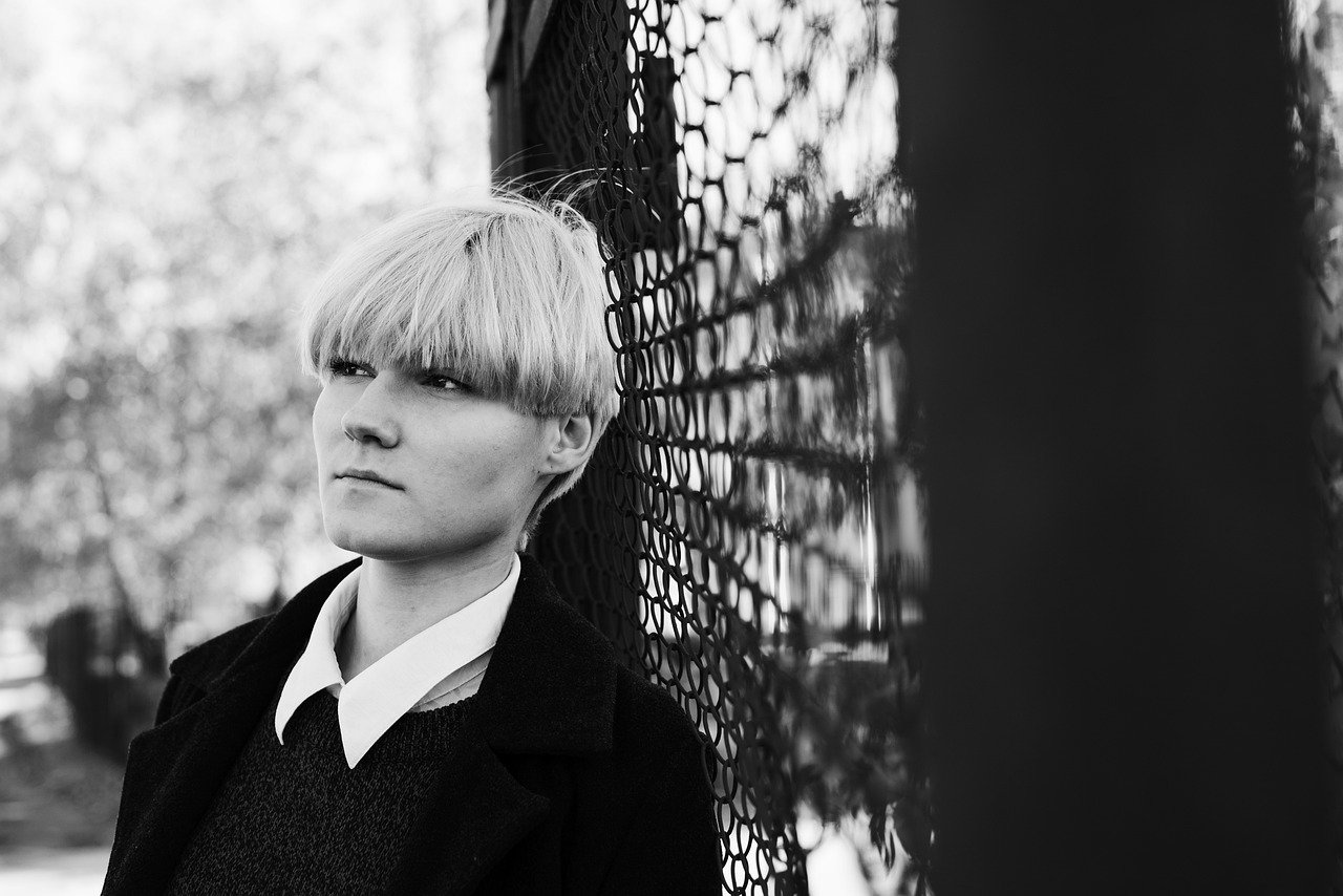 entdecken sie die neuesten modetrends für die saison! von zeitlosen klassikern bis hin zu aktuellen must-haves – bleiben sie stilvoll und modisch mit unseren expertly kuratierten fashion-inspirationen.